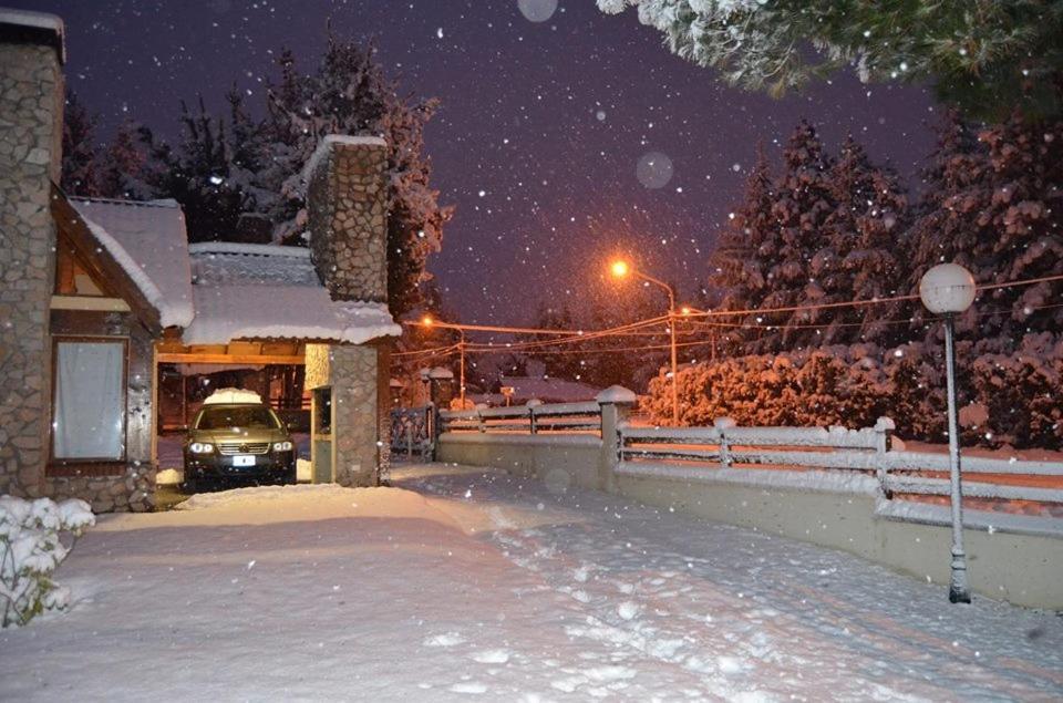 Villa Ayelen Andina Esquel Esterno foto